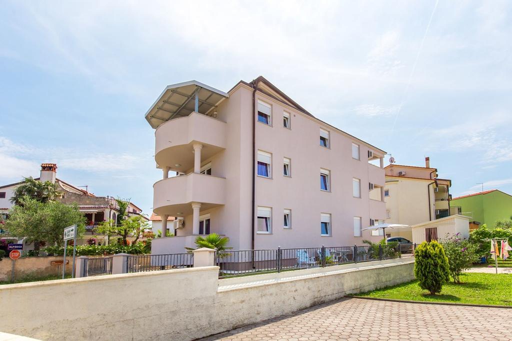 Apartments Tomo Medulin Kültér fotó